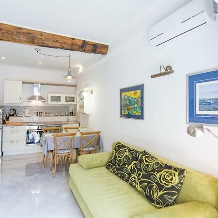Apartment Mileta Sali Exteriér fotografie