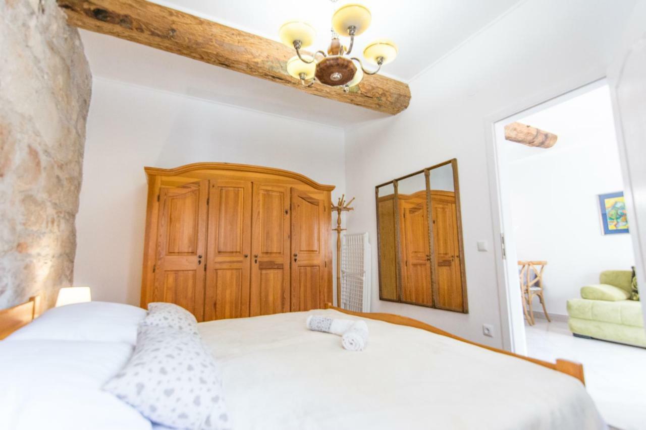 Apartment Mileta Sali Exteriér fotografie